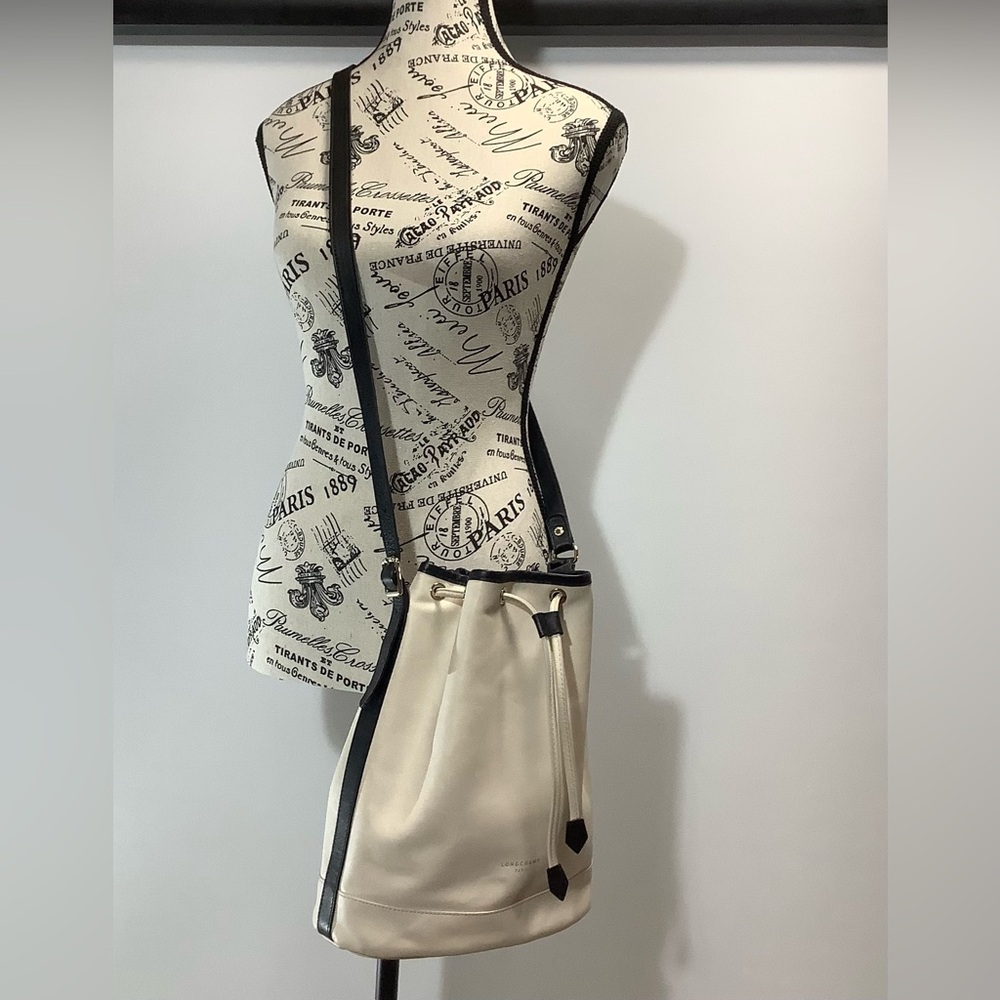 Longchamp Cream and Black Bucket Shoulder Bag.